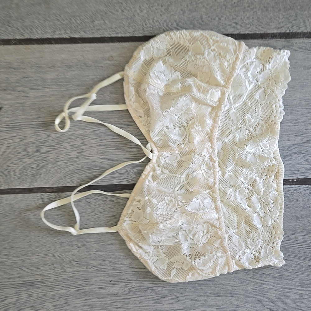 Japna Cream Lace Bralette Crop Top — Adjustable Straps Small
